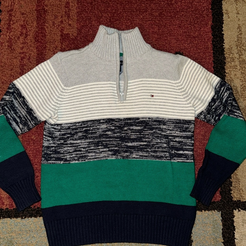 Boys Tommy Hilfiger Sweater‎